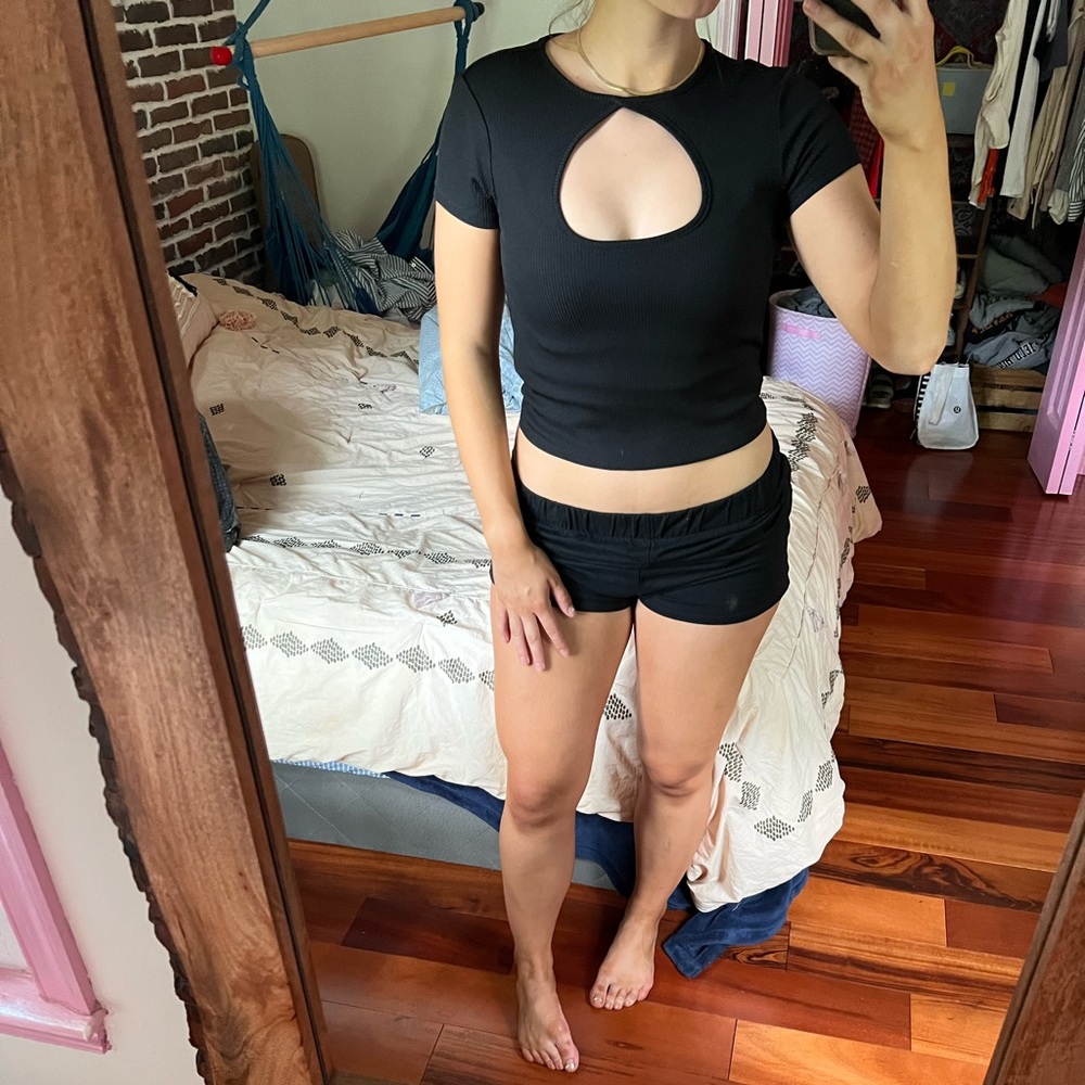 Black top - Cotton On - S - Never worn